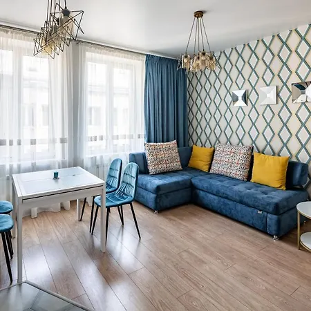 Apartament Romari Гнатюка 3 Lwów Zewnętrze zdjęcie